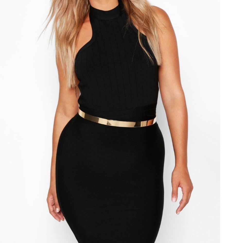 Gold metal waist belt
